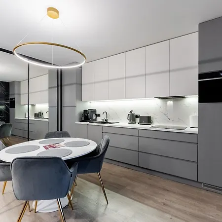 Apartamenty Lighthouse - Premium Porto Nadmorskie Tarasy-3